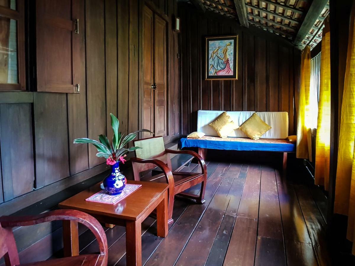 Villa Maydou Boutique Hotel Luang Prabang Exteriör bild